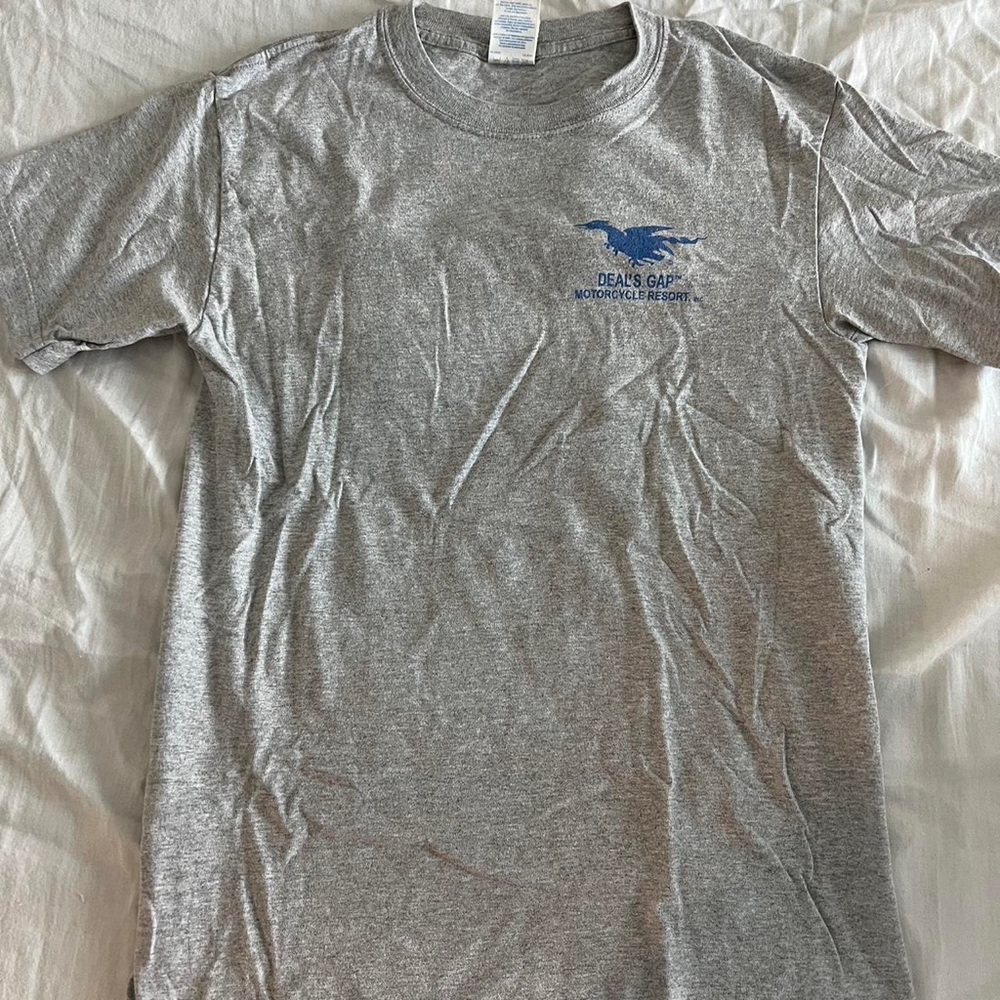 graphic tee